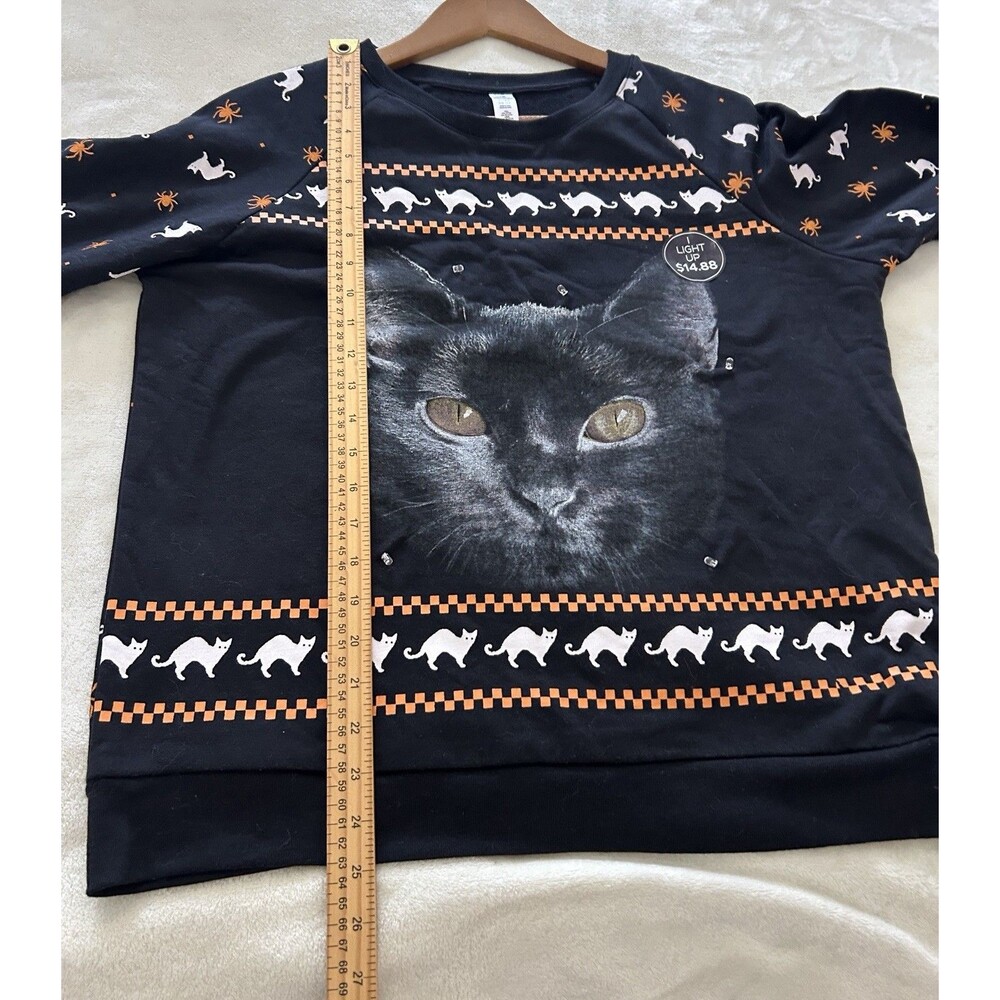 Black Cat Light Up Sweatshirt Womens XL 15-17 Halloween Cat Mom Graphic Pullover - Picture 4 of 9